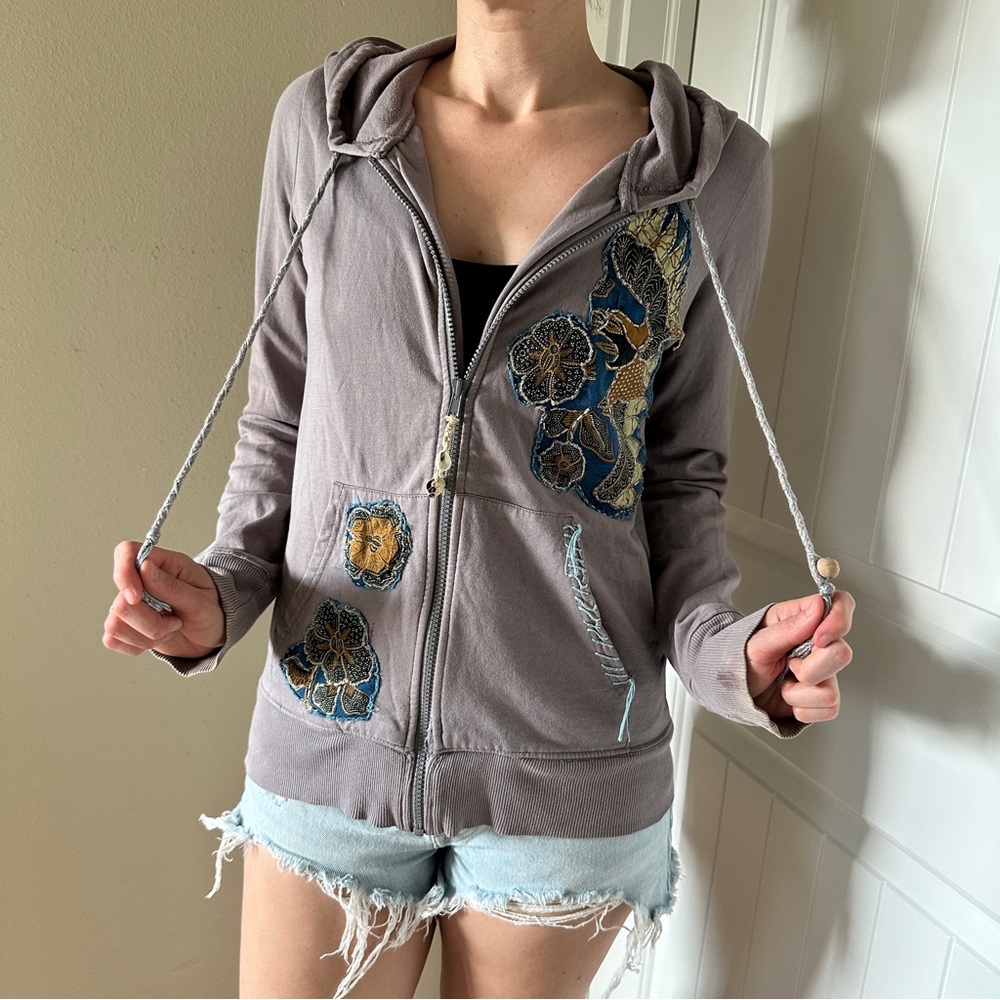 Free People embroidered hoodie from early 2000’s